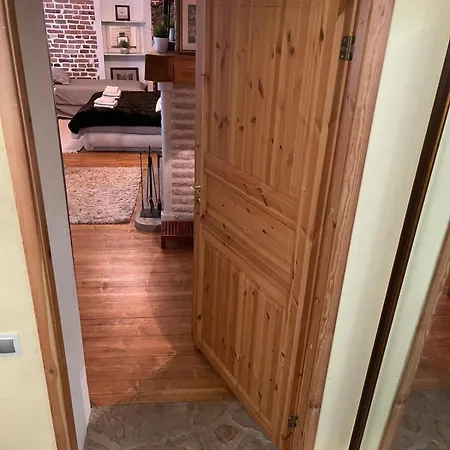 Spacious Private In Old Town Апартаменты